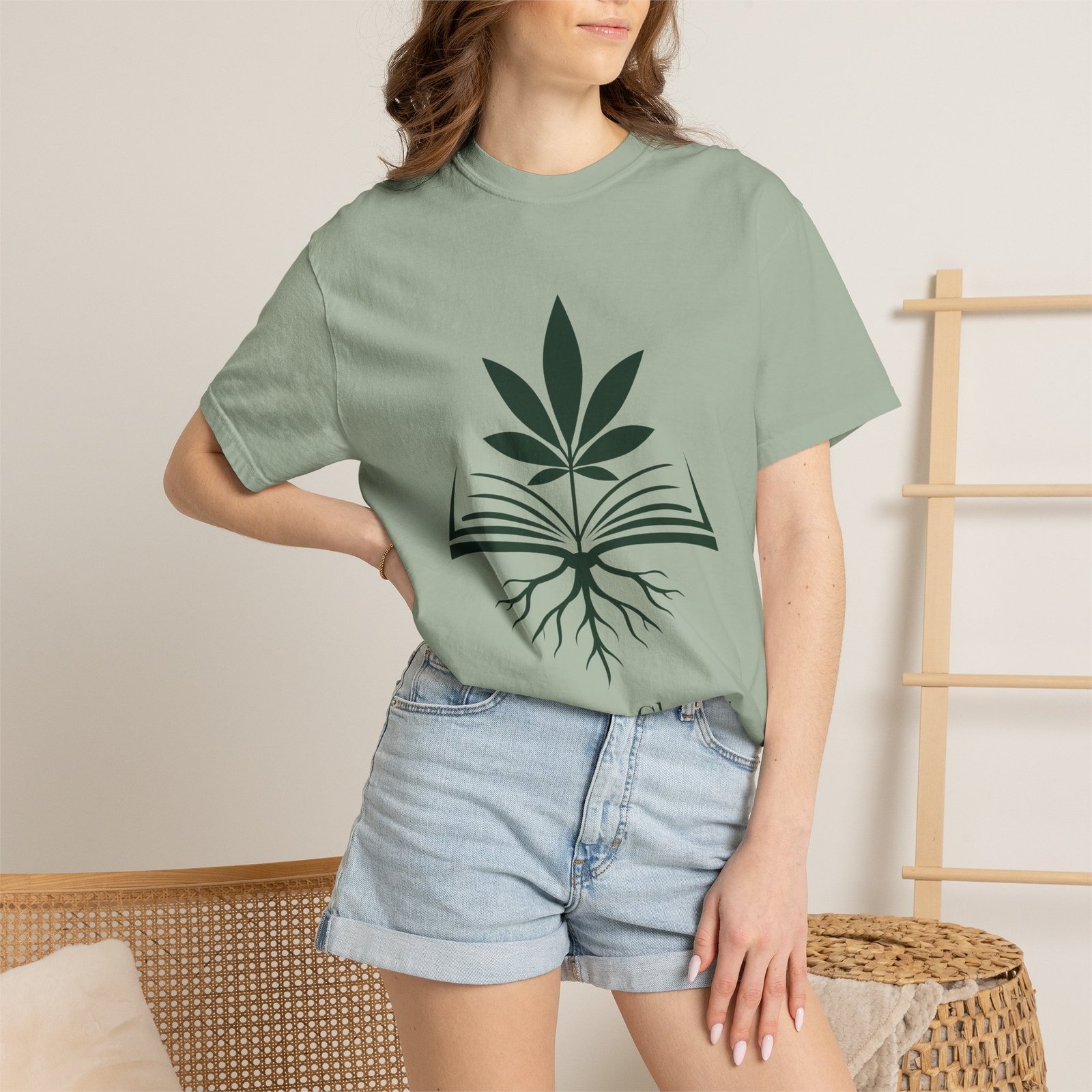 The Green Glossary Logo T-shirt - Image 2